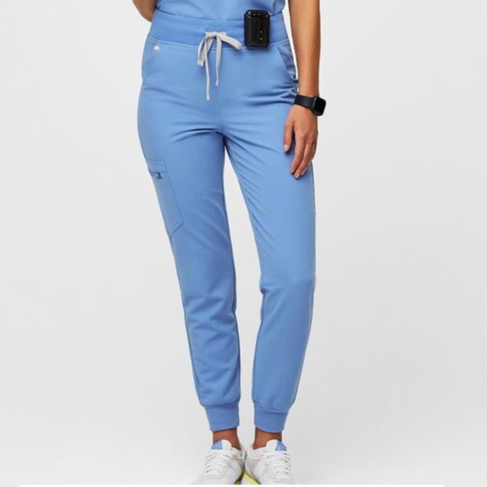 FIGS Zamora high waisted jogger scrub pants (XS/Tall, Ciel Blue)